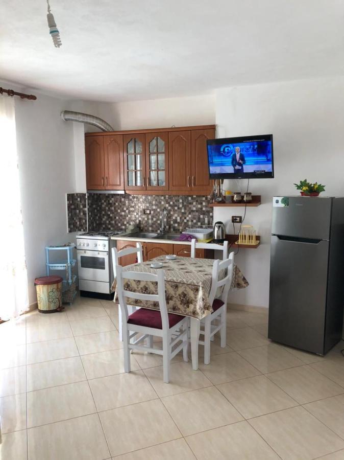 Teo Apartment Саранде Екстериор снимка