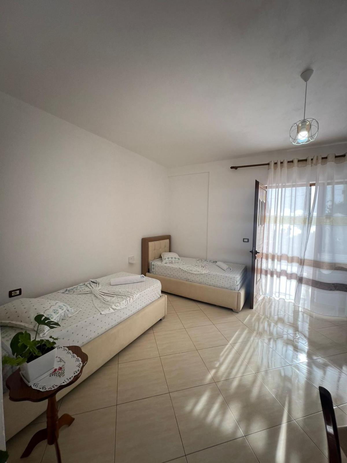 Teo Apartment Саранде Екстериор снимка