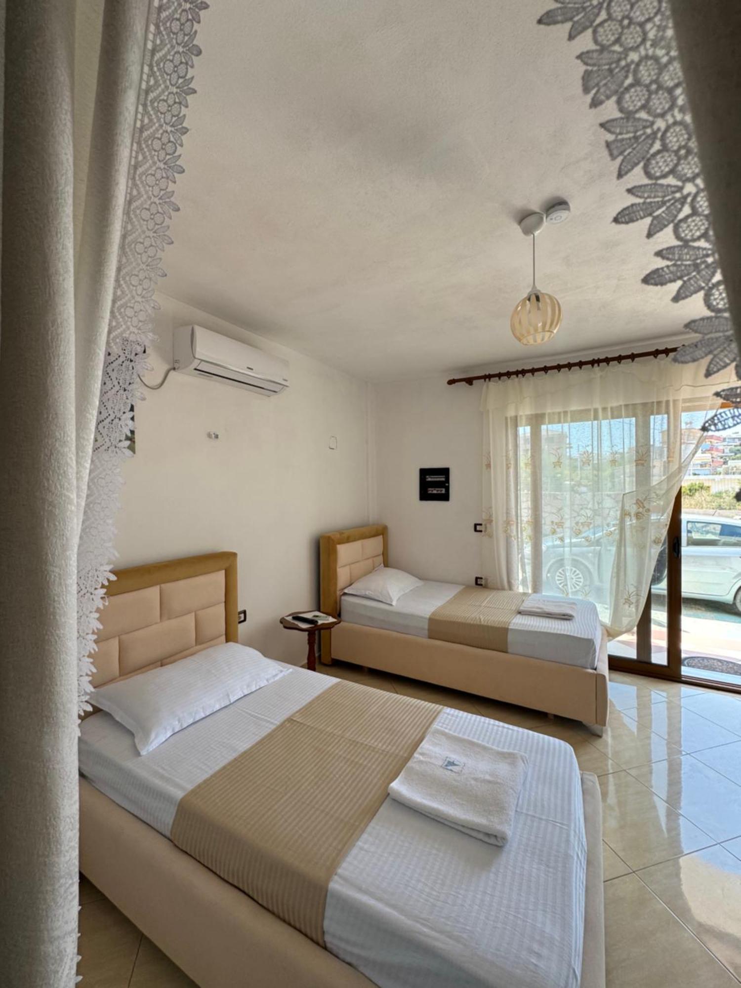 Teo Apartment Саранде Екстериор снимка