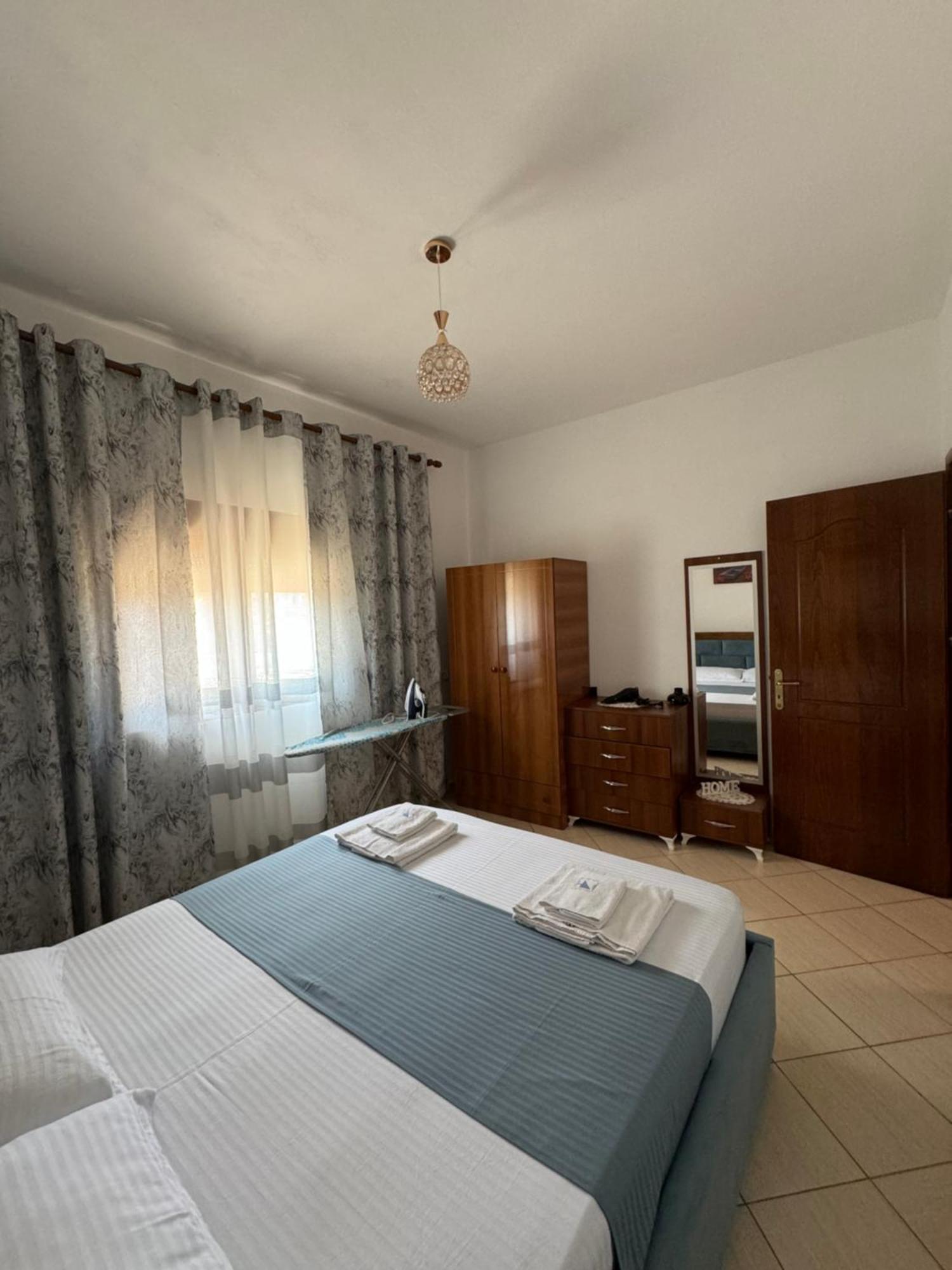 Teo Apartment Саранде Екстериор снимка